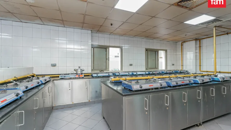 Общежитие для рабочих 6847.3м² в  Джабаль-Али, Дубай, ОАЭ №1022 № 3
