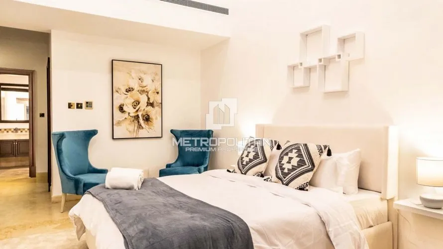 Вилла с 6 спальнями в  Signature Villas, Пальма Джумейра, Дубай, ОАЭ №1576 № 16