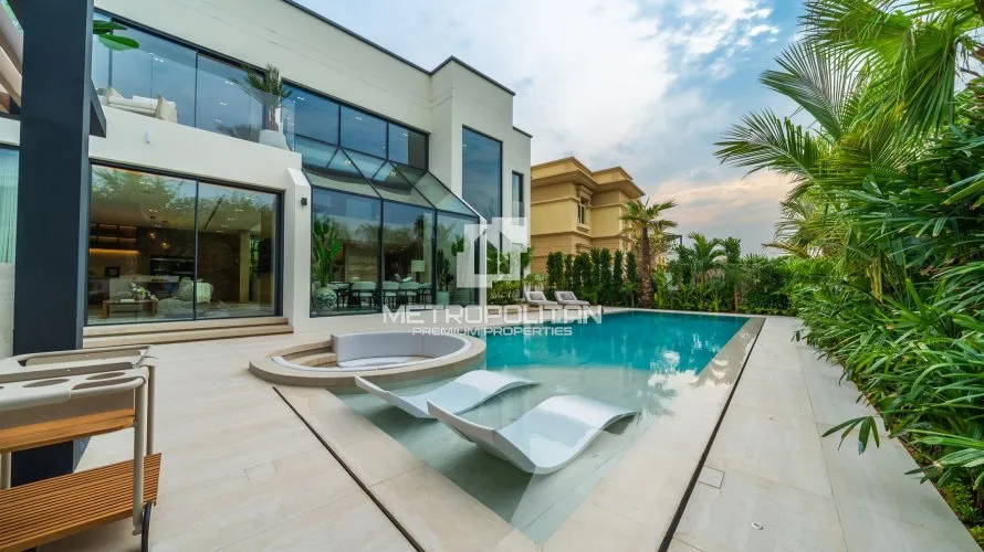 Вилла с 5 спальнями в  Jumeirah Islands, Дубай, ОАЭ №1664 № 8