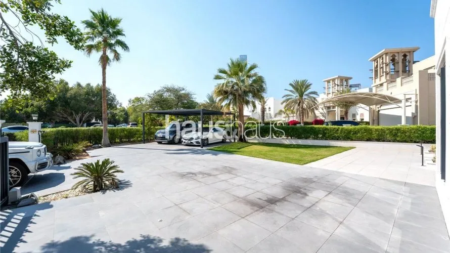 Вилла с 4 спальнями в  Jumeirah Islands, Дубай, ОАЭ №867 № 25