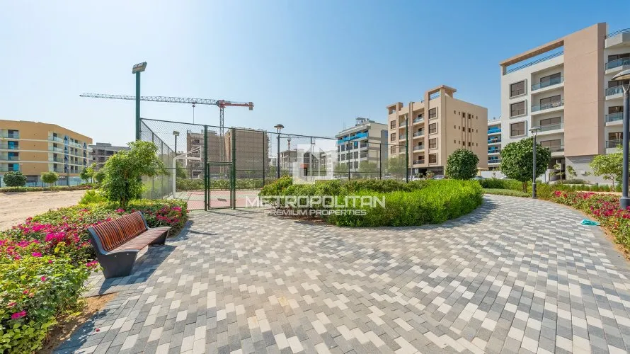 Коммерческая недвижимость с 12 спальнями в Dubai Land, Дубай, ОАЭ №1628 № 10