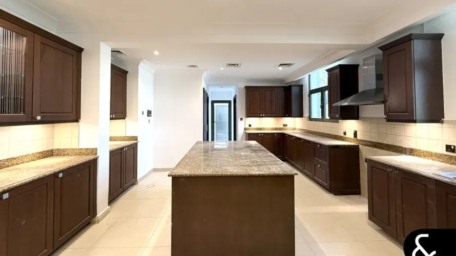 Вилла с 6 спальнями в  Signature Villas, Пальма Джумейра, Дубай, ОАЭ №1690 № 23