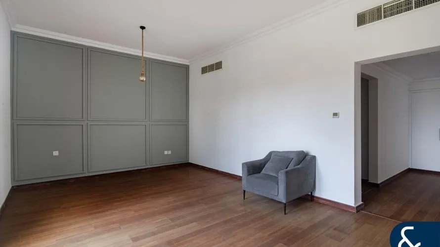 Вилла с 4 спальнями в  Jumeirah Islands, Дубай, ОАЭ №1985 № 14