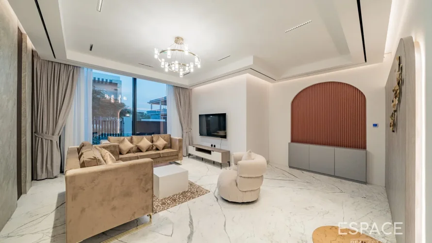 Вилла с 6 спальнями в  Parkway Vistas, Дубай Хилс Эстейт, Дубай, ОАЭ №1490 № 3
