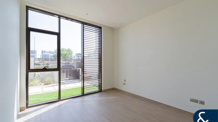 Вилла с 5 спальнями в  Jumeirah Park Homes, Jumeirah Park, Дубай, ОАЭ №2267 № 7