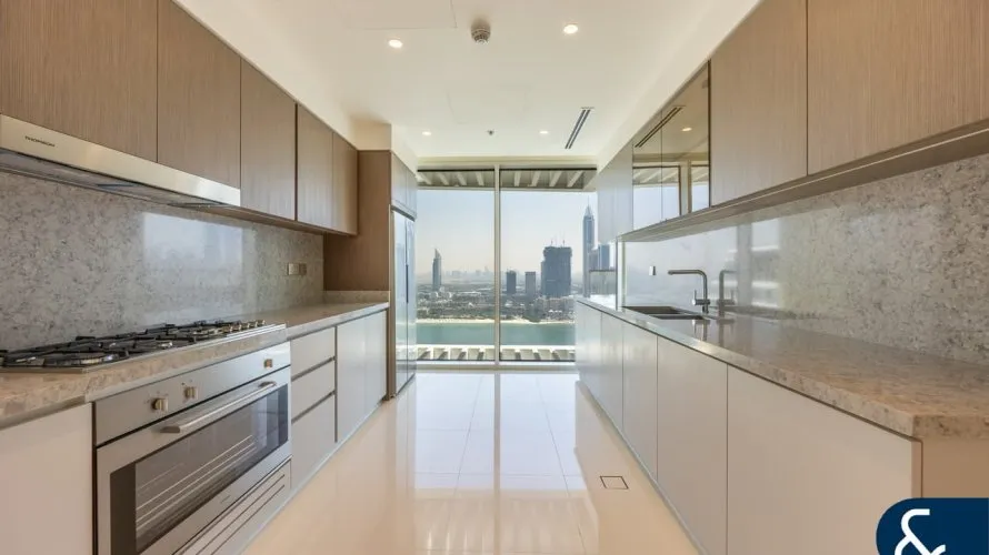 Квартира с 5 спальнями в  EMAAR Beachfront, Dubai Harbour, Дубай, ОАЭ №1694 № 3