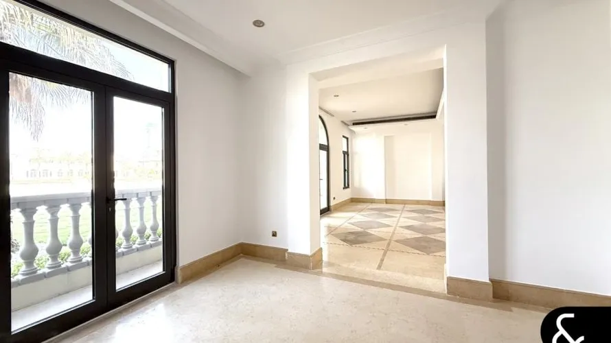 Вилла с 6 спальнями в  Signature Villas, Пальма Джумейра, Дубай, ОАЭ №1690 № 12
