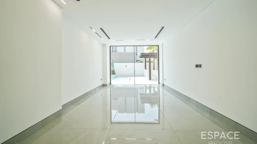 Склад с 5 спальнями в  Jumeirah Park, Дубай, ОАЭ №1288 № 1