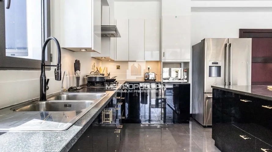 Вилла с 6 спальнями в  Signature Villas, Пальма Джумейра, Дубай, ОАЭ №1576 № 7