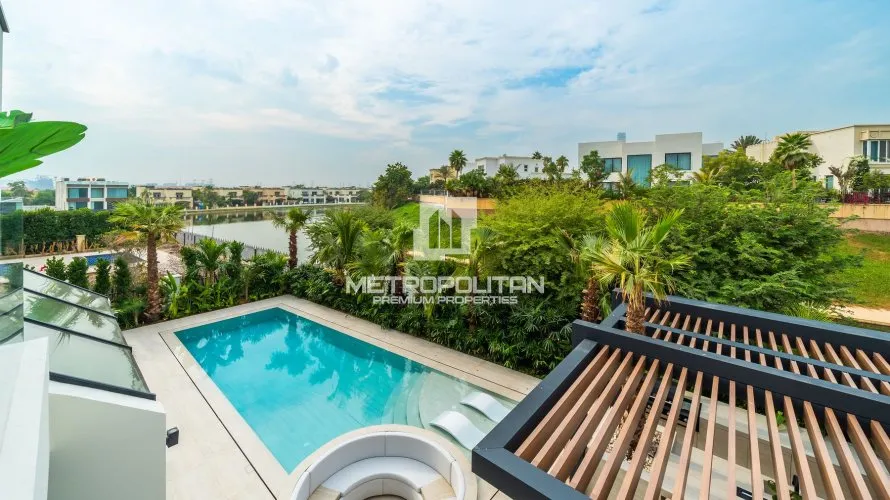Вилла с 5 спальнями в  Jumeirah Islands, Дубай, ОАЭ №1664 № 14
