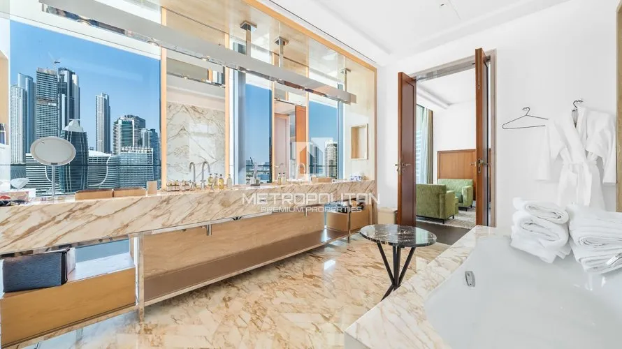 Квартира с 4 спальнями в Dorchester Collection Dubai, Бизнес-Бэй, Дубай, ОАЭ №1631 № 24