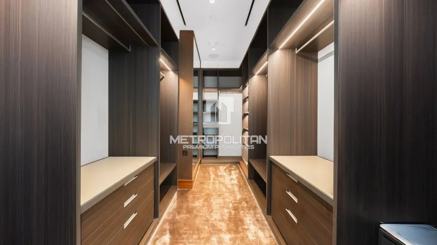 Квартира с 4 спальнями в Dorchester Collection Dubai, Бизнес-Бэй, Дубай, ОАЭ №1631 № 25