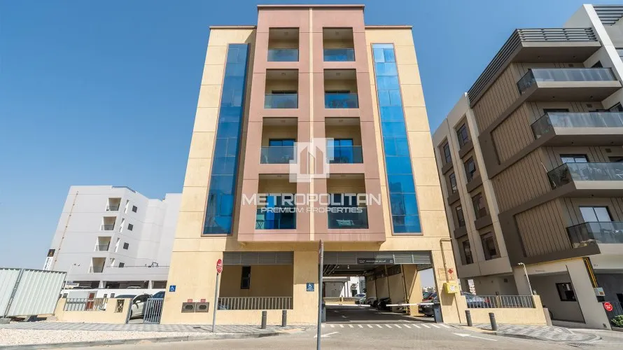 Коммерческая недвижимость с 12 спальнями в Dubai Land, Дубай, ОАЭ №1628 № 14