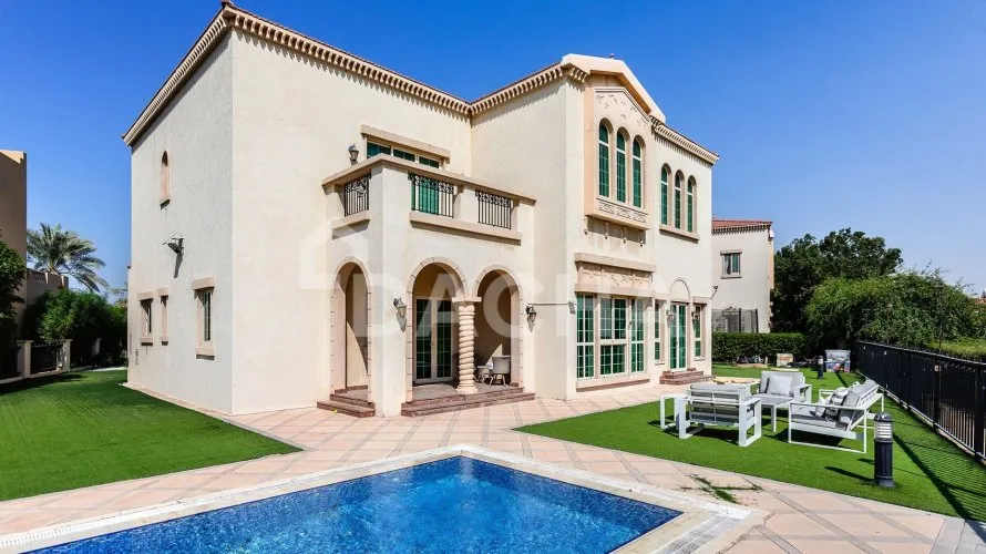 Вилла с 4 спальнями в  Jumeirah Islands, Дубай, ОАЭ №2694 № 10