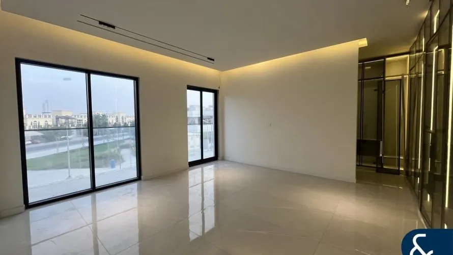 Вилла с 6 спальнями в  Jumeirah Park Homes, Jumeirah Park, Дубай, ОАЭ №1680 № 11