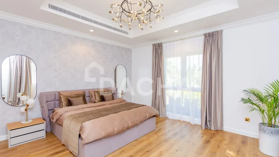 Вилла с 4 спальнями в  Canal Cove Villas, Пальма Джумейра, Дубай, ОАЭ №3069 № 15