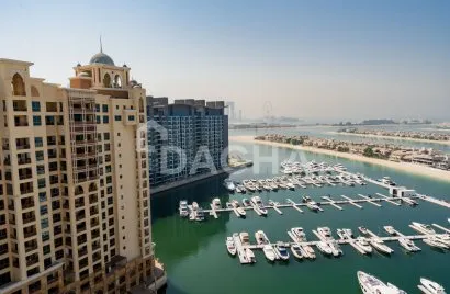 Квартира с 4 спальнями в Marina Residences, Пальма Джумейра, Дубай, ОАЭ №3128