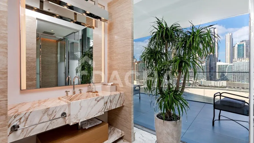 Квартира с 4 спальнями в Dorchester Collection Dubai, Бизнес-Бэй, Дубай, ОАЭ №3129 № 15