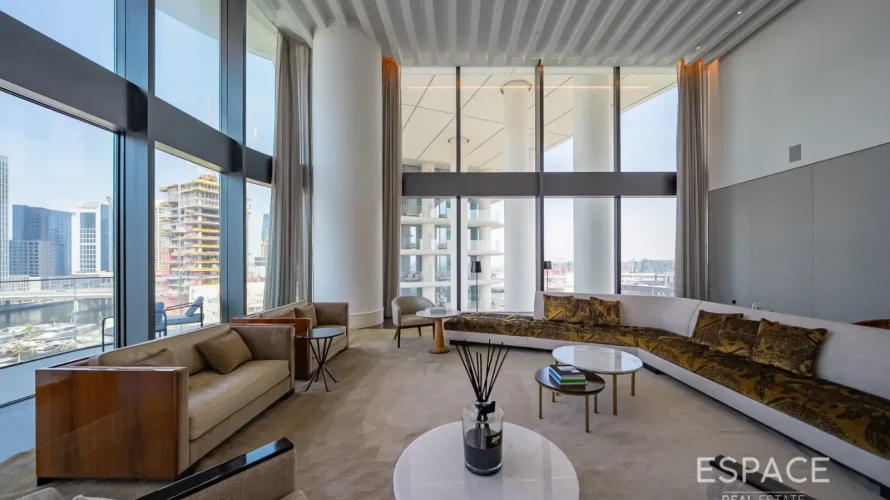 Дуплекс с 4 спальнями в Dorchester Collection Dubai, Бизнес-Бэй, Дубай, ОАЭ №3664