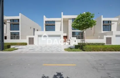 Вилла с 4 спальнями в District One, Мохаммед Бин Рашид Сити, Дубай, ОАЭ №3423
