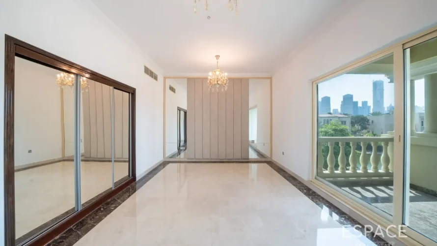 Вилла с 5 спальнями в Jumeirah Islands, Дубай, ОАЭ №3671 № 7