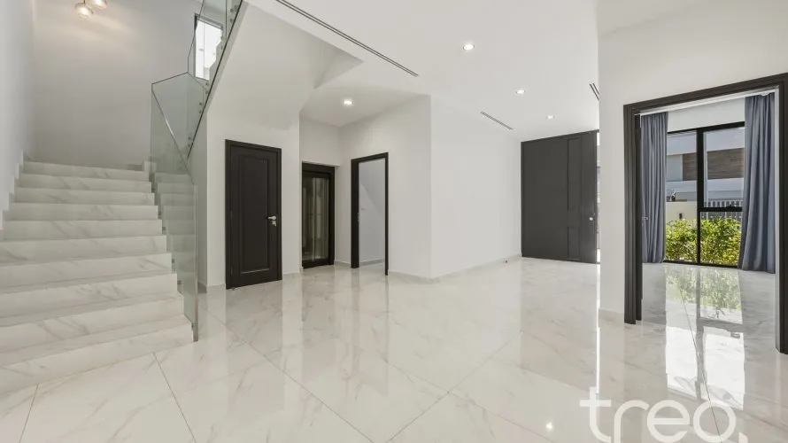 Вилла с 5 спальнями в Jumeirah Park, Дубай, ОАЭ №3463 № 28