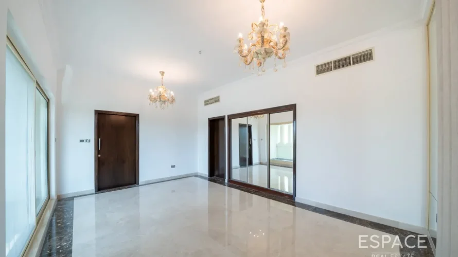 Вилла с 5 спальнями в Jumeirah Islands, Дубай, ОАЭ №3671 № 6
