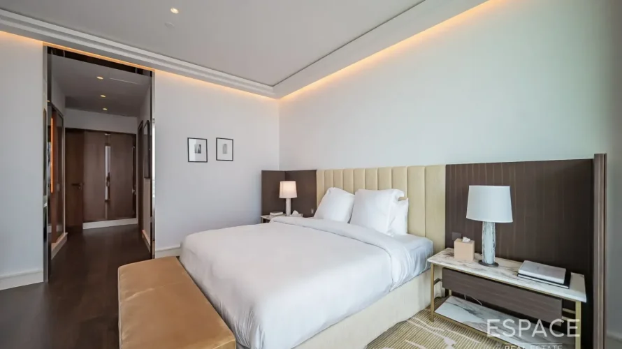 Дуплекс с 4 спальнями в Dorchester Collection Dubai, Бизнес-Бэй, Дубай, ОАЭ №3664 № 4