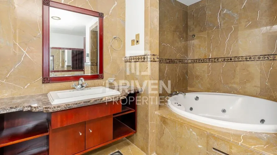 Вилла с 4 спальнями в The Crescent, Пальма Джумейра, Дубай, ОАЭ №4097 № 7