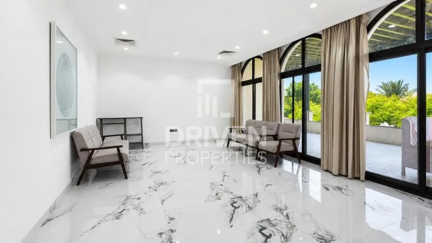 Вилла с 7 спальнями в The Villa, Дубай, ОАЭ №3865 № 5