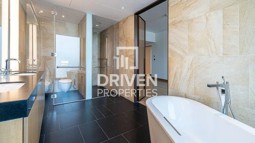 Квартира с 2 спальнями в Jumeirah Bay Island, Джумейра, Дубай, ОАЭ №3887 № 2