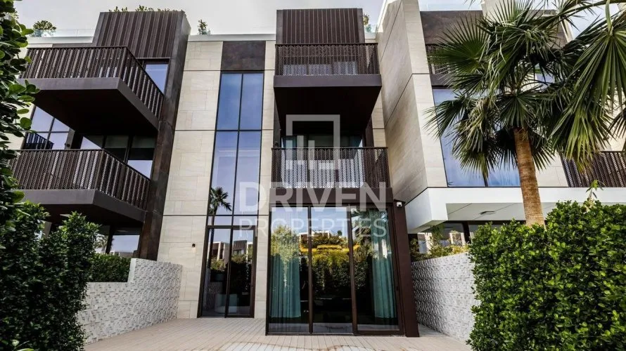 Вилла с 3 спальнями в Jumeirah Bay Island, Джумейра, Дубай, ОАЭ №3891 № 2