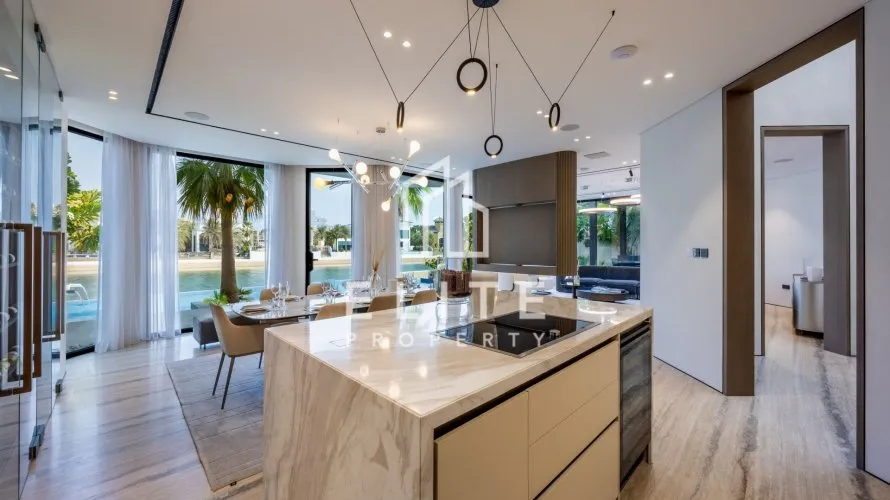 Вилла с 5 спальнями в Garden Homes, Пальма Джумейра, Дубай, ОАЭ №4753 № 9