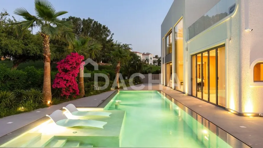Вилла с 5 спальнями в Jumeirah Islands, Дубай, ОАЭ №4830 № 1