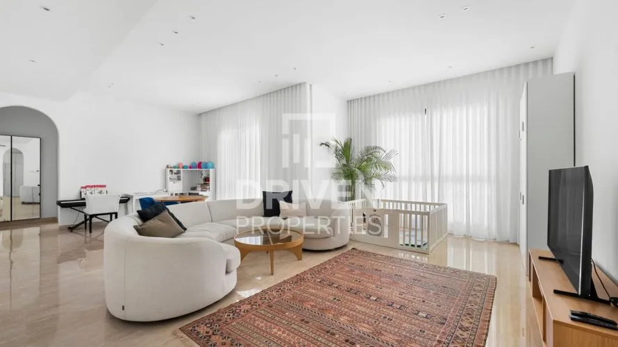 Вилла с 7 спальнями в Umm Al Sheif Villas, Умм-аль-Шеиф, Дубай, ОАЭ №4775 № 21