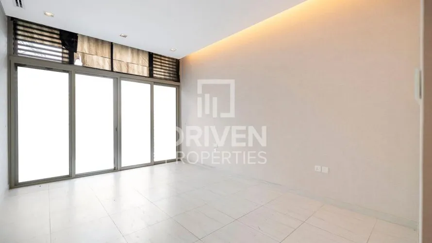 Вилла с 4 спальнями в District One, Мохаммед Бин Рашид Сити, Дубай, ОАЭ №4608 № 2