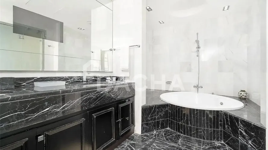 5 bedrooms penthouse for sale , Emirates Crown, Dubai Marina, Dubai, UAE No. 2698 № 4