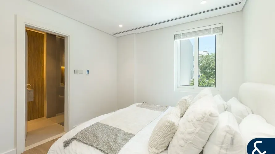 5 bedrooms villa for sale , Victory Heights, Dubai Sports City, Dubai, UAE No. 2283 № 15