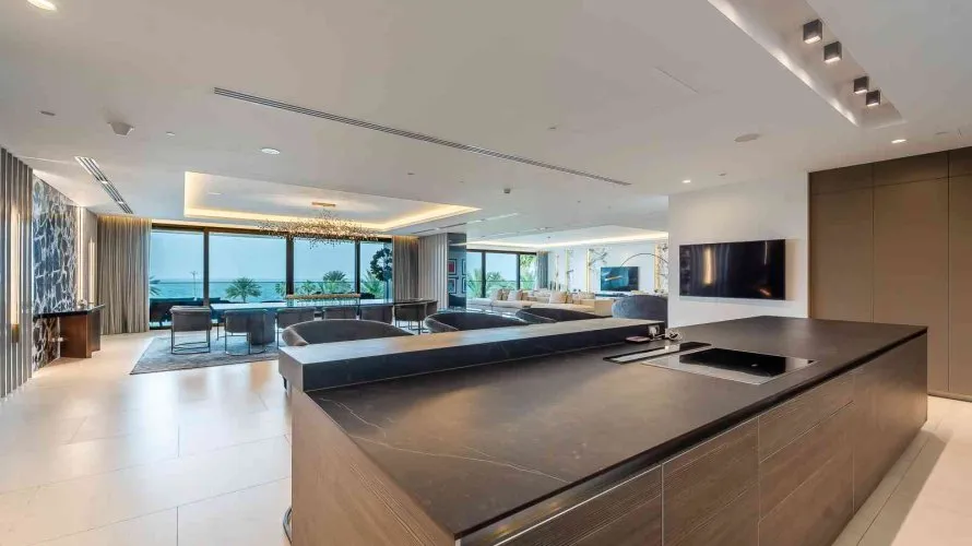 4 bedrooms apartment for sale , Palm Jumeirah, Dubai, UAE No. 2203 № 13
