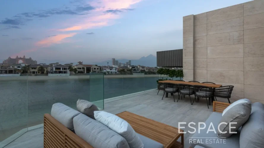 5 bedrooms villa for sale , Palm Jumeirah, Dubai, UAE No. 1307 № 12