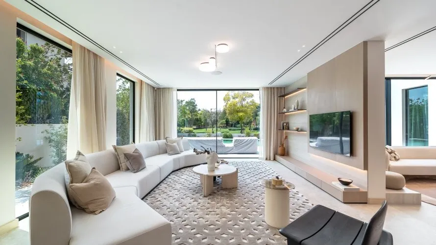 5 bedrooms villa for sale , Dubai, UAE No. 2225 № 6