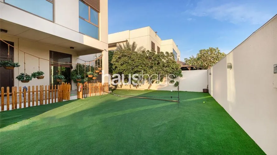 5 bedrooms villa for sale , Meydan, Dubai, UAE No. 877 № 23