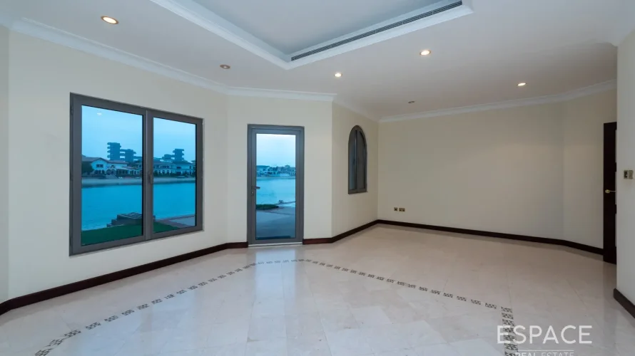 4 bedrooms villa for sale , Palm Jumeirah, Dubai, UAE No. 1254 № 8