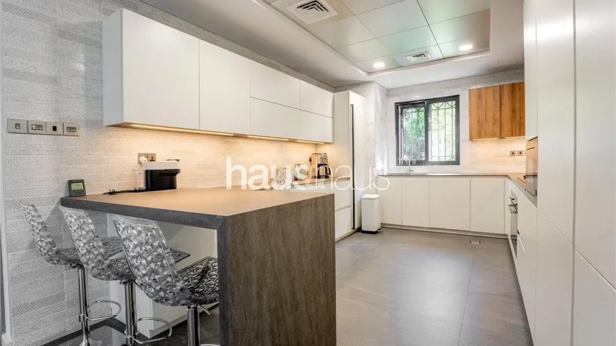 4 bedrooms villa for sale , Jumeirah Islands, Dubai, UAE No. 867 № 6