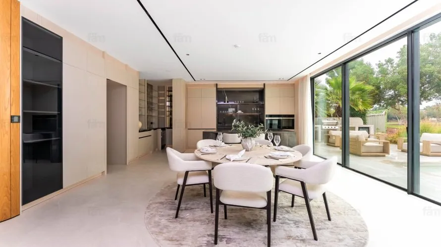 5 bedrooms villa for sale , Dubai, UAE No. 2251 № 3