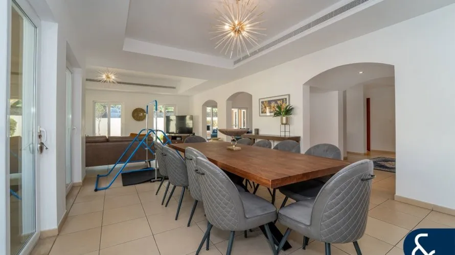7 bedrooms villa for sale , Arabian Ranches, Dubai, UAE No. 2288 № 19