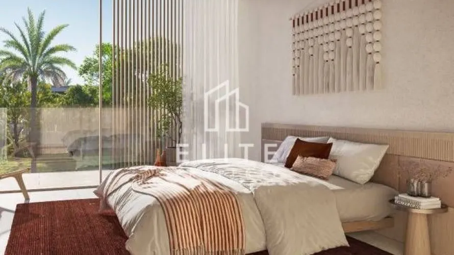 5 bedrooms villa for sale , Dubai, UAE No. 1875 № 2