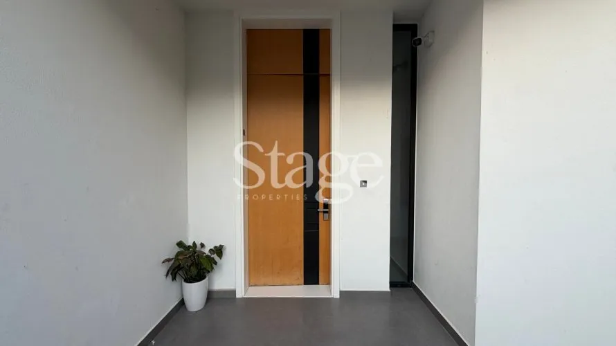 5 bedrooms villa for sale , Al Barari, Dubai, UAE No. 1535 № 2