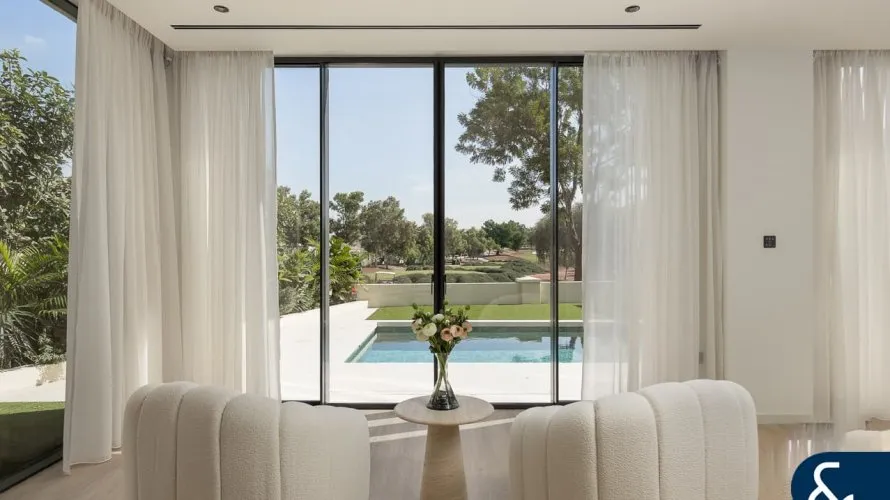 5 bedrooms villa for sale , Jumeirah Golf Estates, Dubai, UAE No. 2285 № 10