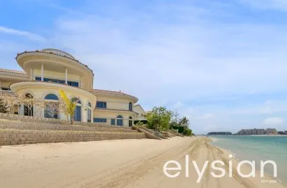 5 bedrooms villa for sale , Signature Villas, Palm Jumeirah, Dubai, UAE No. 713